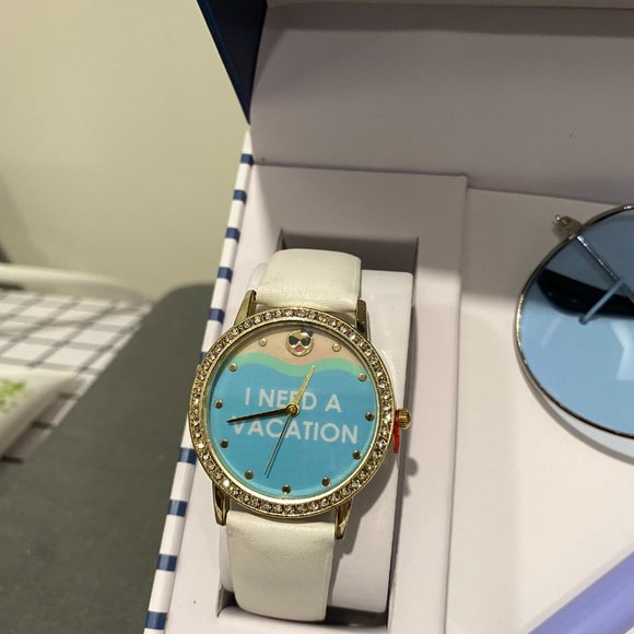 Sailor Jane Watch and Sunglasses Gift Set - Picture 2 of 3